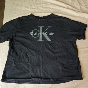 100% cotton t-shirt from Calvin Klein, for women.